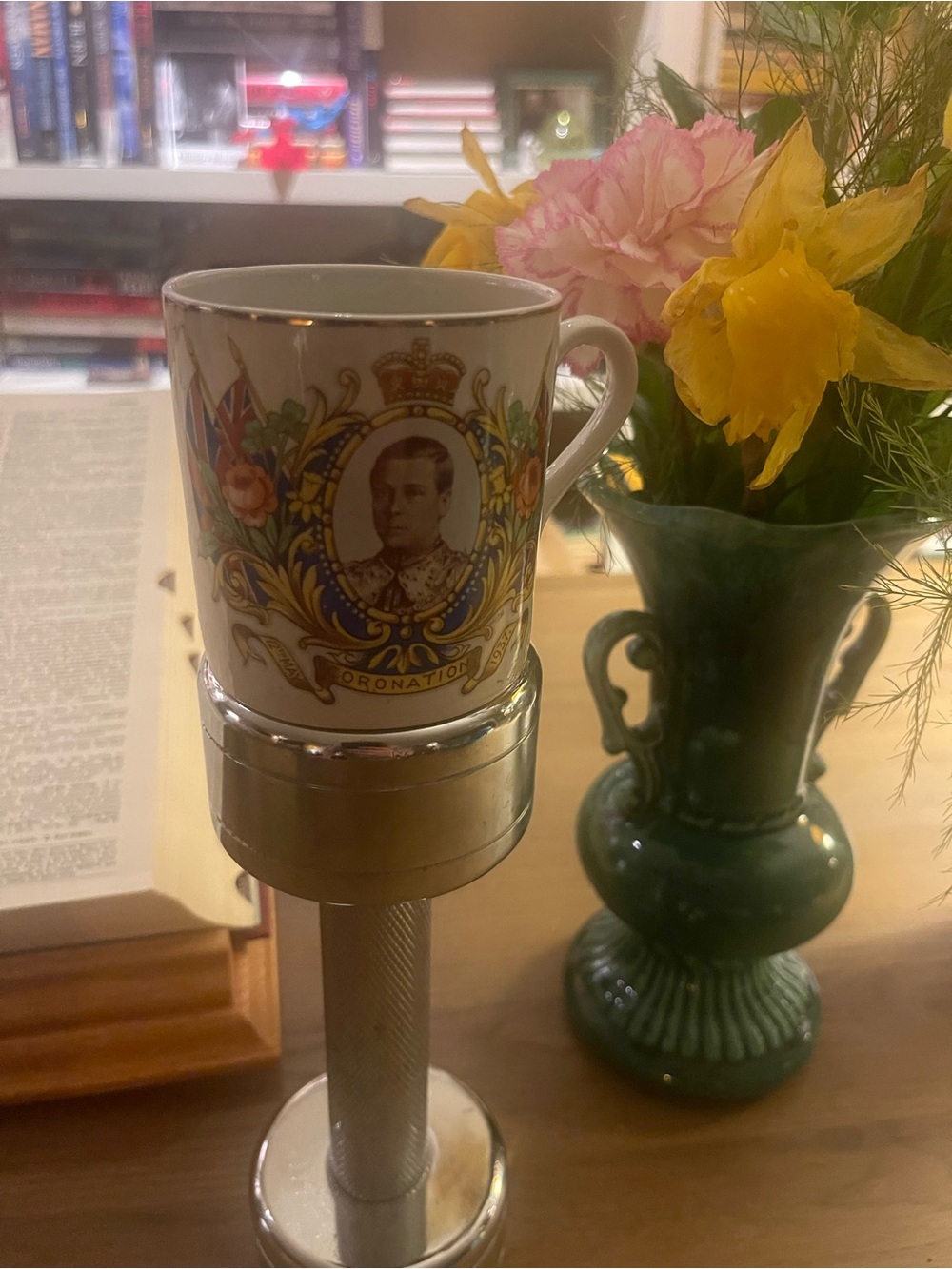 Commemorative Coronation China Mug with Gold Trim